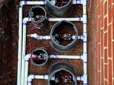 irrigation manifold with sides on