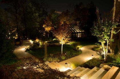 Outdoor Lighting in Richmond Yard