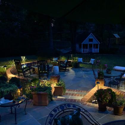 Landscape lighting at night 
